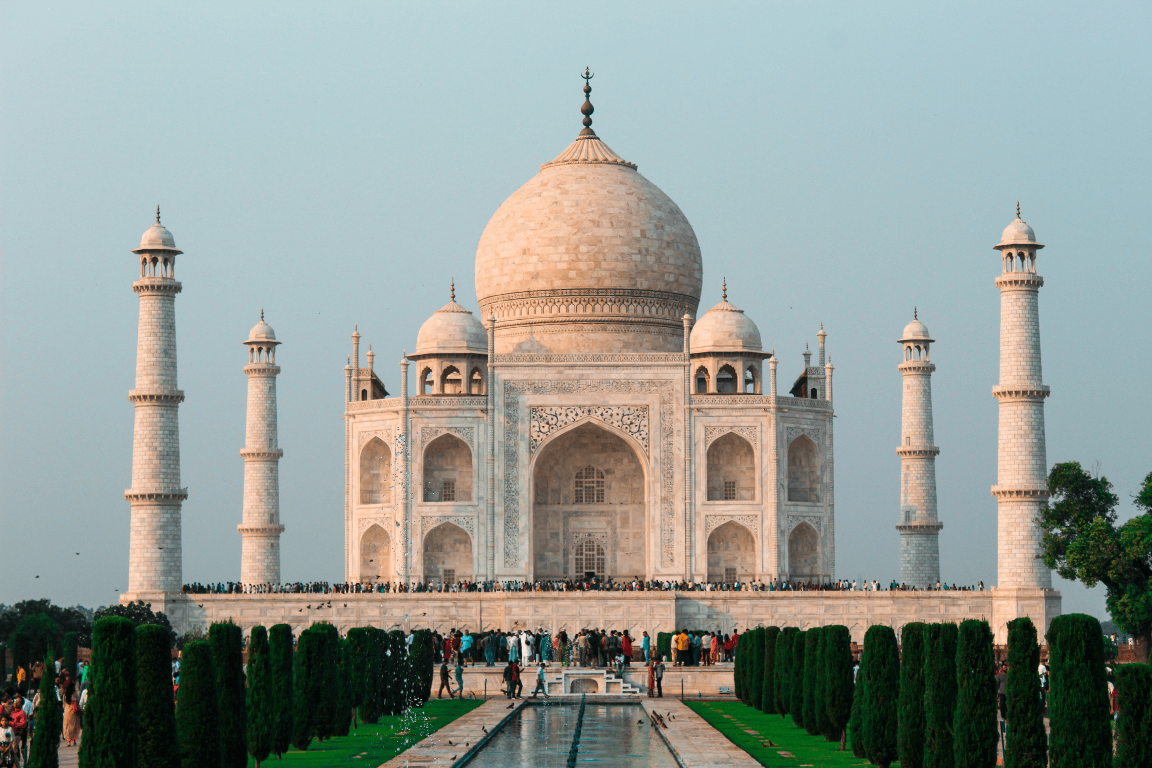 A picture of the Taj Mahal.